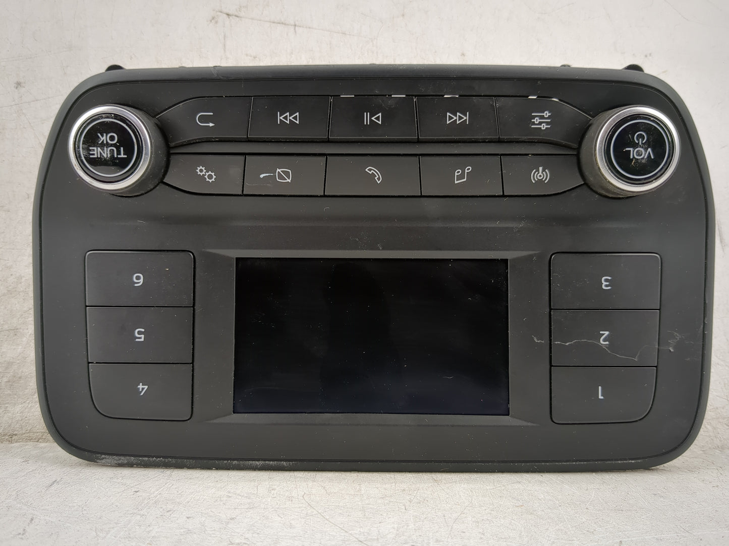 2021 Ford Transit 250 Radio AM FM Cd Player Receiver Replacement P/N:GN15-18K811-KG H1BT-18B95 Fits Fits 2020 2022 OEM Used 