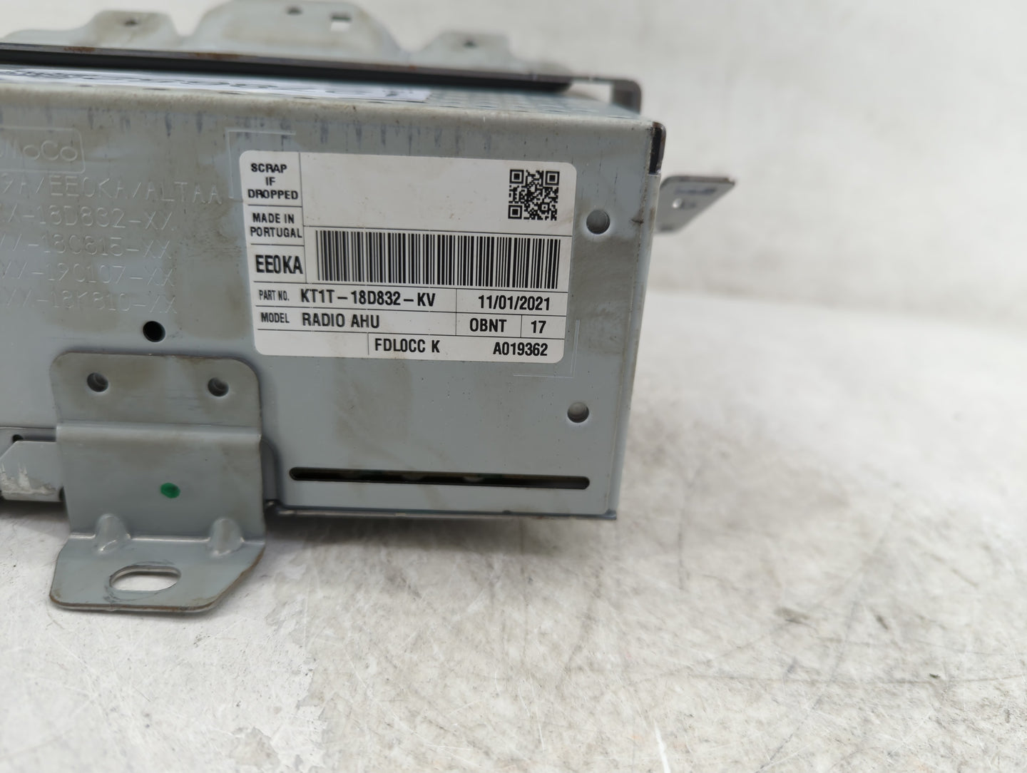 2020-2021 Ford Transit Connect Radio AM FM Cd Player Receiver Replacement P/N:KT1T-18D832-KV Fits Fits 2020 2021 OEM Used Au