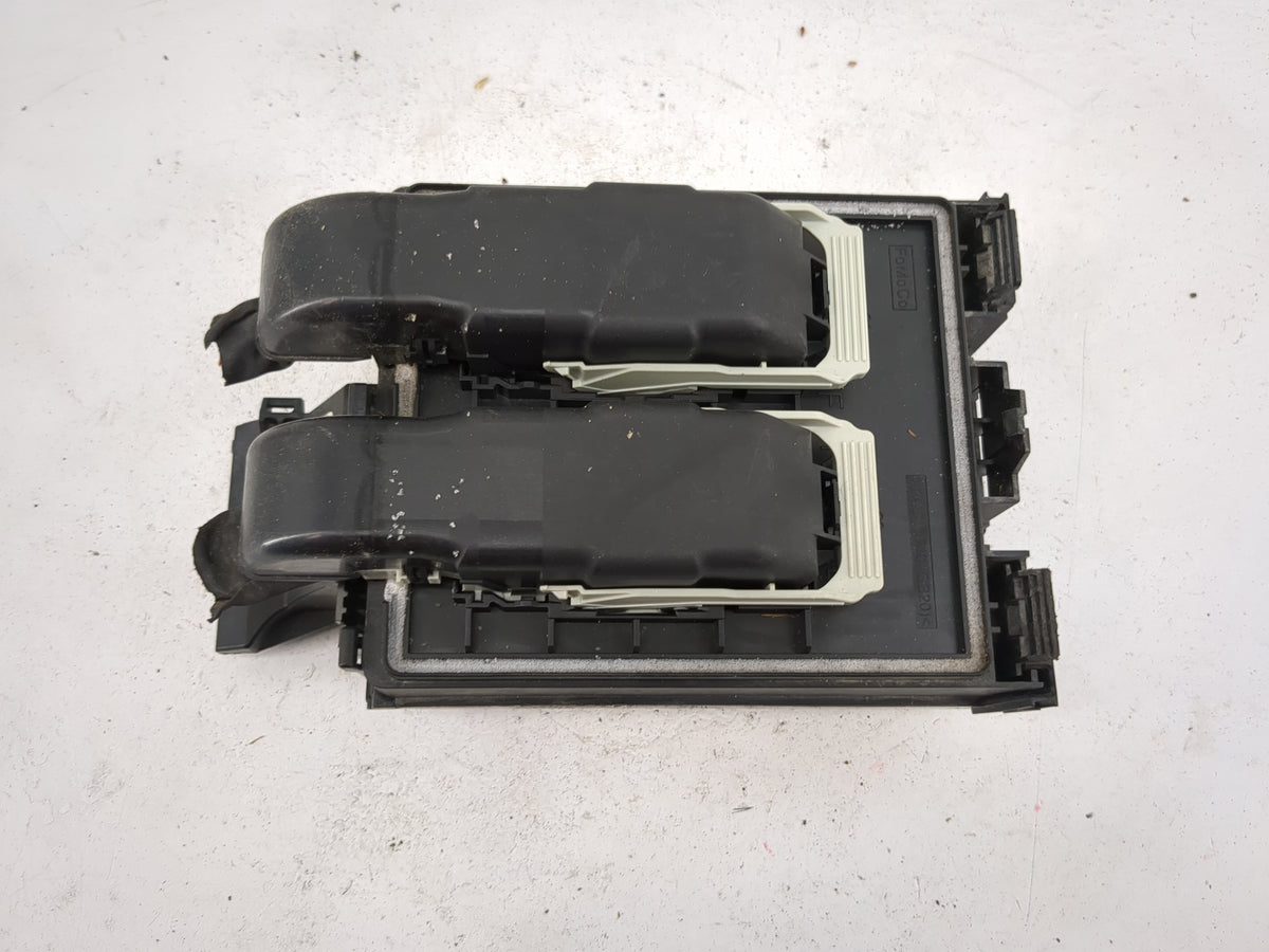 2019-2021 Ford Transit Connect Fusebox Fuse Box Panel Relay Module P/N:KT1T-14A003-AA Fits Fits 2019 2020 2021 OEM Used Auto