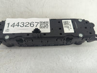 2021-2022 Ford Escape Radio AM FM Cd Player Receiver Replacement P/N:LJ6T-18K811-CB Fits Fits 2021 2022 OEM Used Auto Parts 
