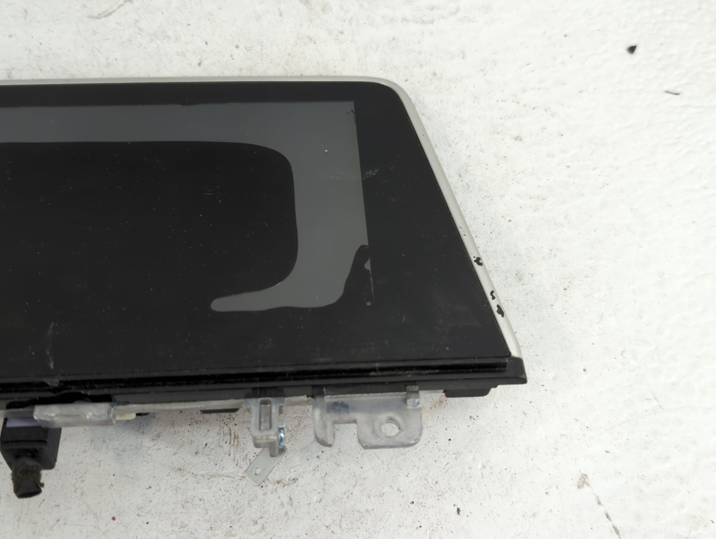 2019-2021 Genesis G70 Information Display Screen - Oemusedautoparts1.com