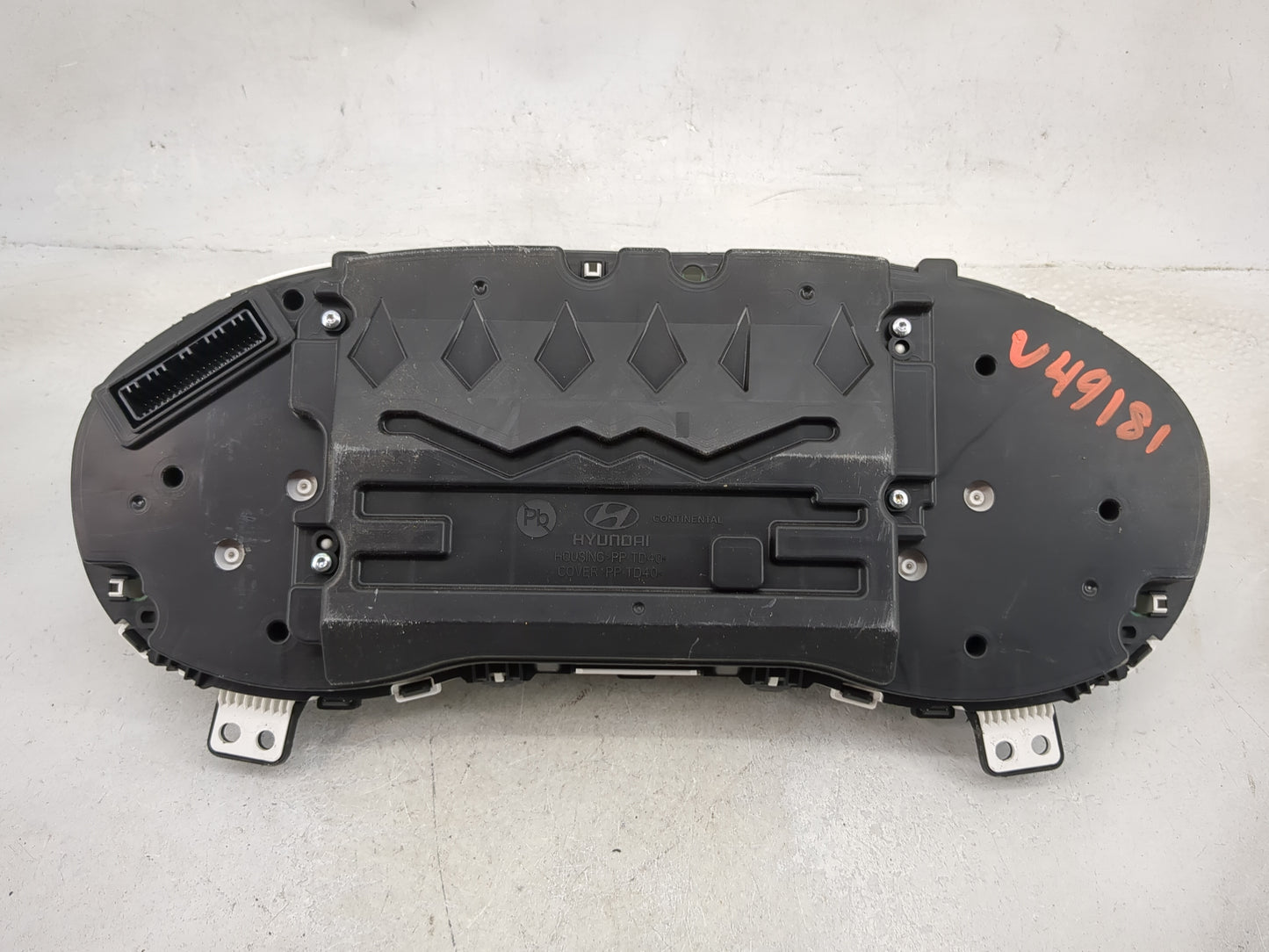 2019-2021 Genesis G70 Instrument Cluster Speedometer Gauges P/N:94011-G9921 Miles: Fits Fits 2019 2020 2021 OEM Used Auto Pa
