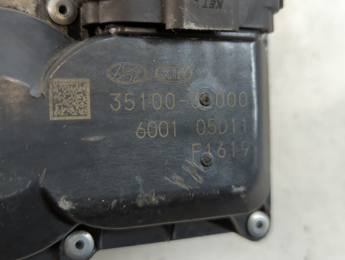 2019-2021 Genesis G70 Throttle Body P/N:35100-31000 Fits Fits 2017 2018 2019 2020 2021 OEM Used Auto Parts - Oemusedautopart