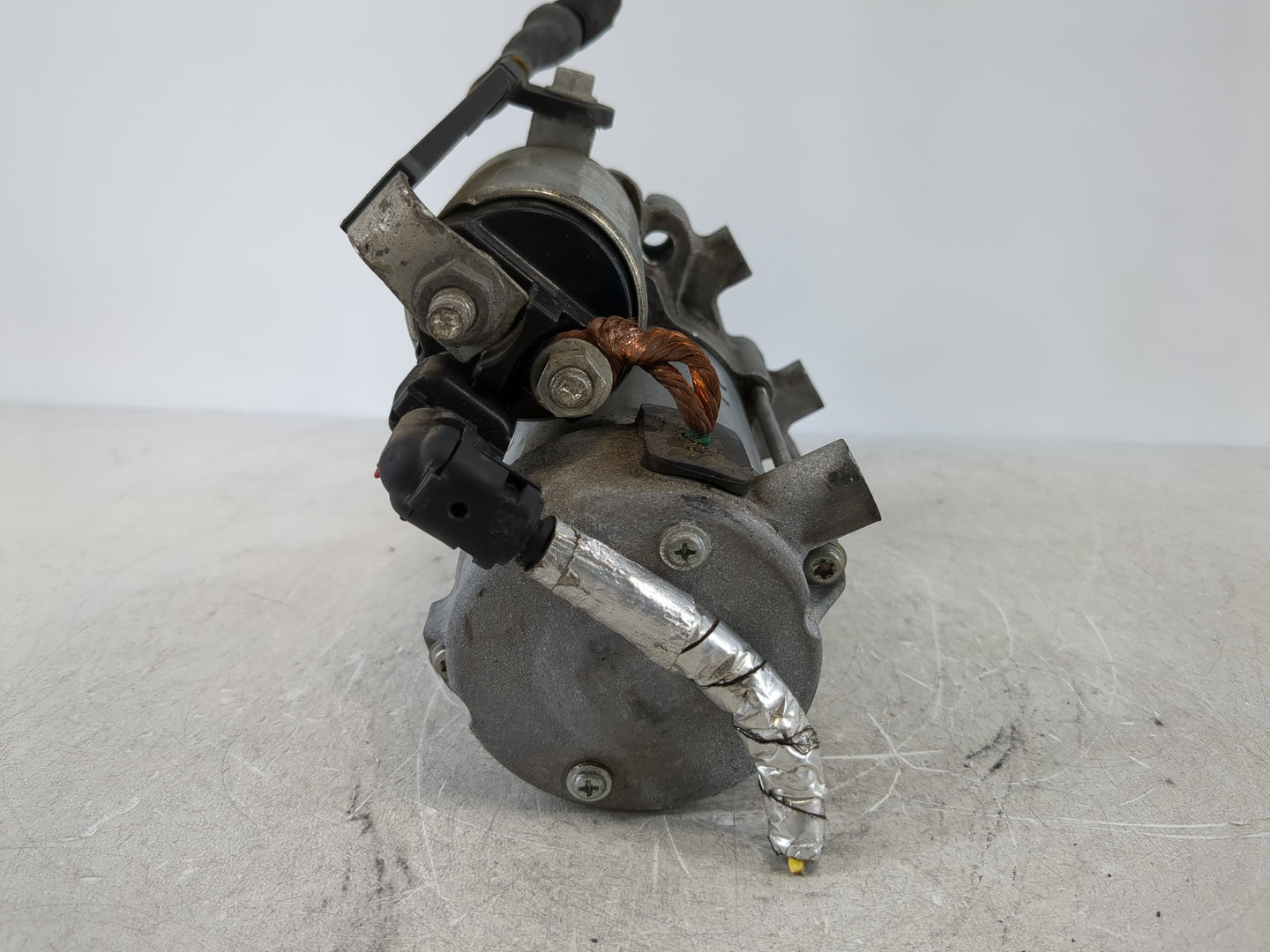 2017-2022 Gmc Acadia Car Starter Motor Solenoid OEM P/N:12667973 TN438000-2140 Fits Fits 2016 2017 2018 2019 2020 2021 2022 