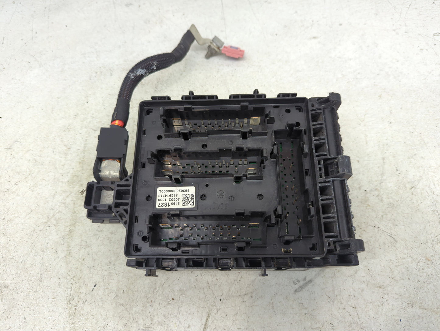 2020-2022 Gmc Acadia Fusebox Fuse Box Panel Relay Module P/N:13468934 13455283, 13361778, 13468935 Fits Fits 2020 2021 2022 