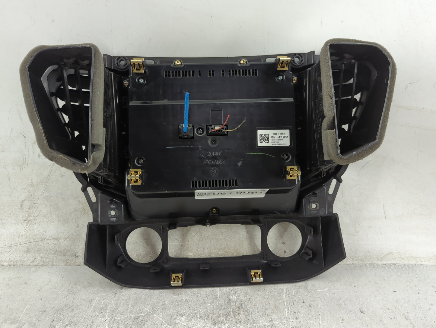 2021 Gmc Acadia Radio Control Panel - Oemusedautoparts1.com