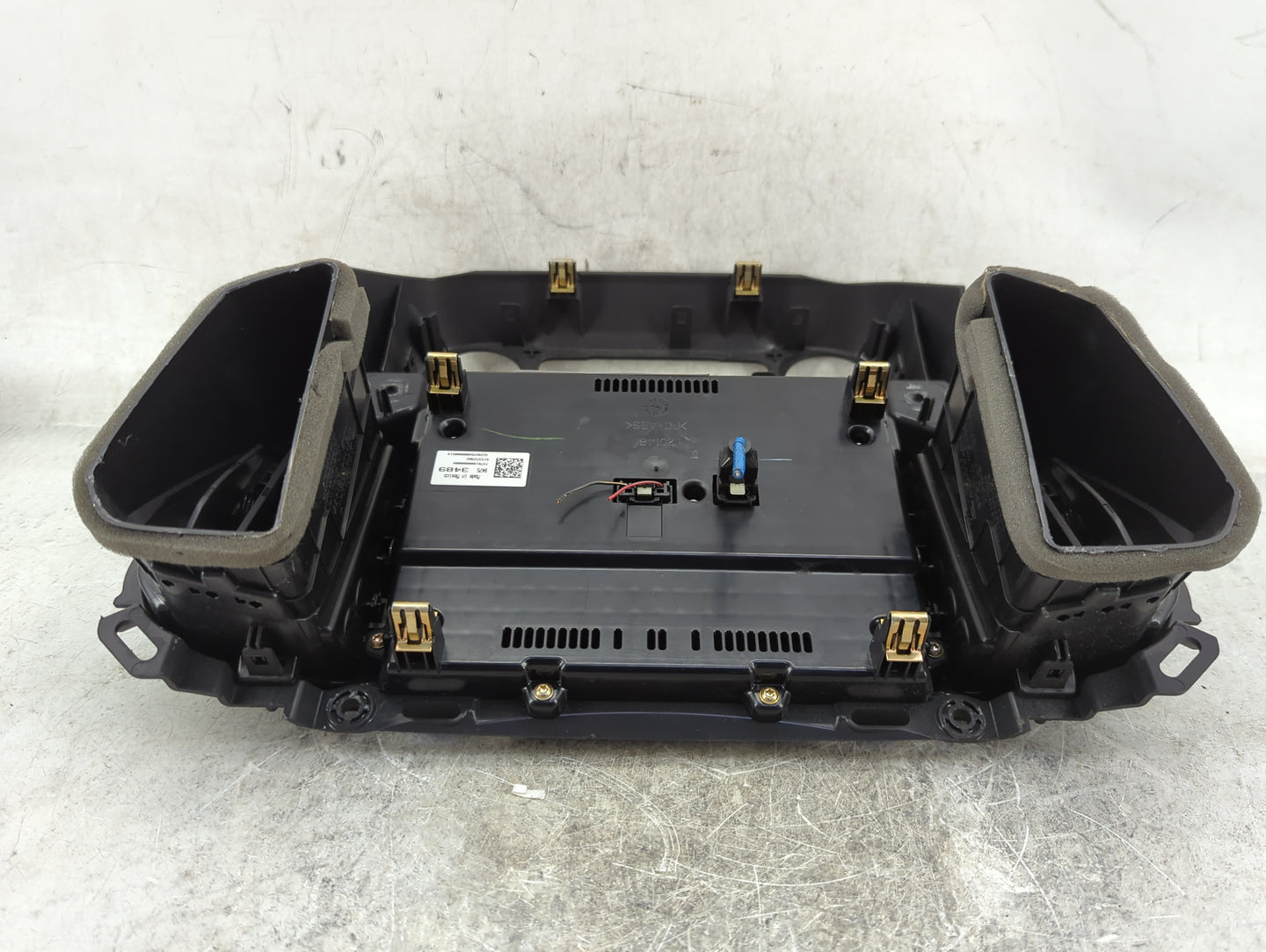 2021 Gmc Acadia Radio Control Panel - Oemusedautoparts1.com