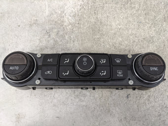 compare product 2017-2022 Gmc Acadia Climate Control Module Temperature AC/Heater Replacement P/N:84246526 815372982 Fits OEM Used Auto Parts
