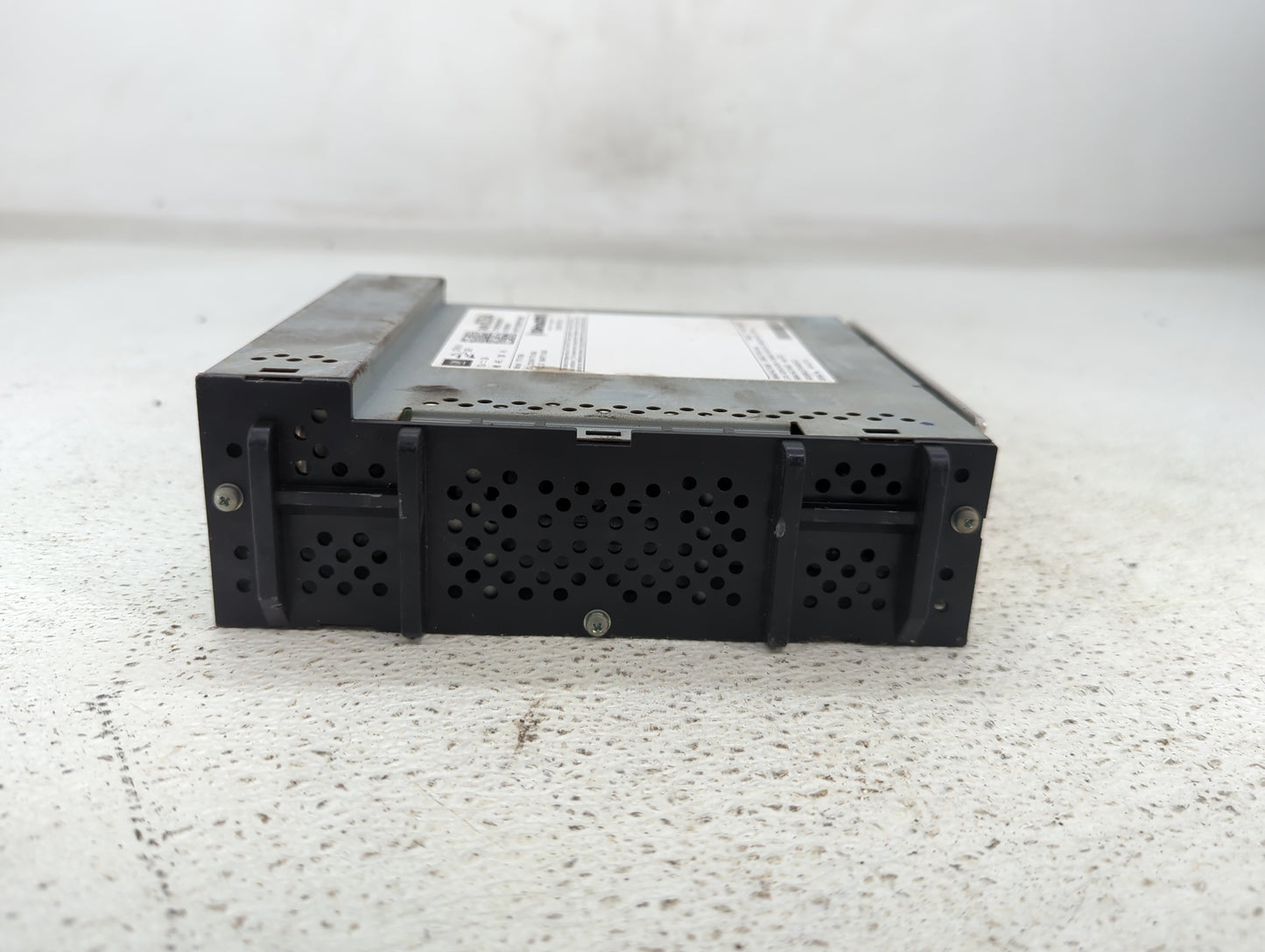 2021 Gmc Canyon Radio AM FM Cd Player Receiver Replacement P/N:84988354 Fits Fits 2020 2022 OEM Used Auto Parts - Oemusedaut
