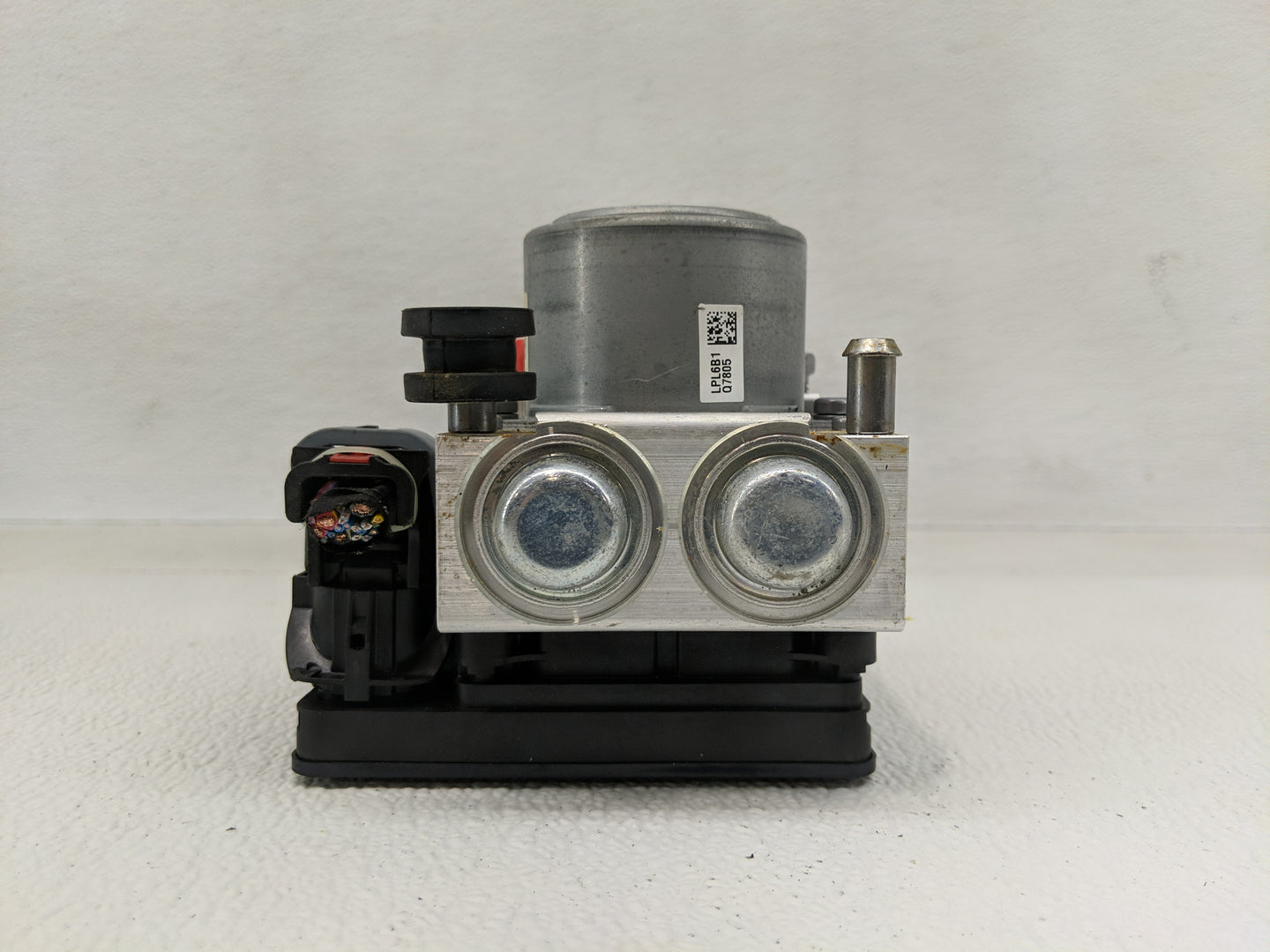 2018-2019 Gmc Savana 2500 ABS Pump Control Module Replacement P/N:84870259 Fits Fits 2018 2019 2020 2021 OEM Used Auto Parts