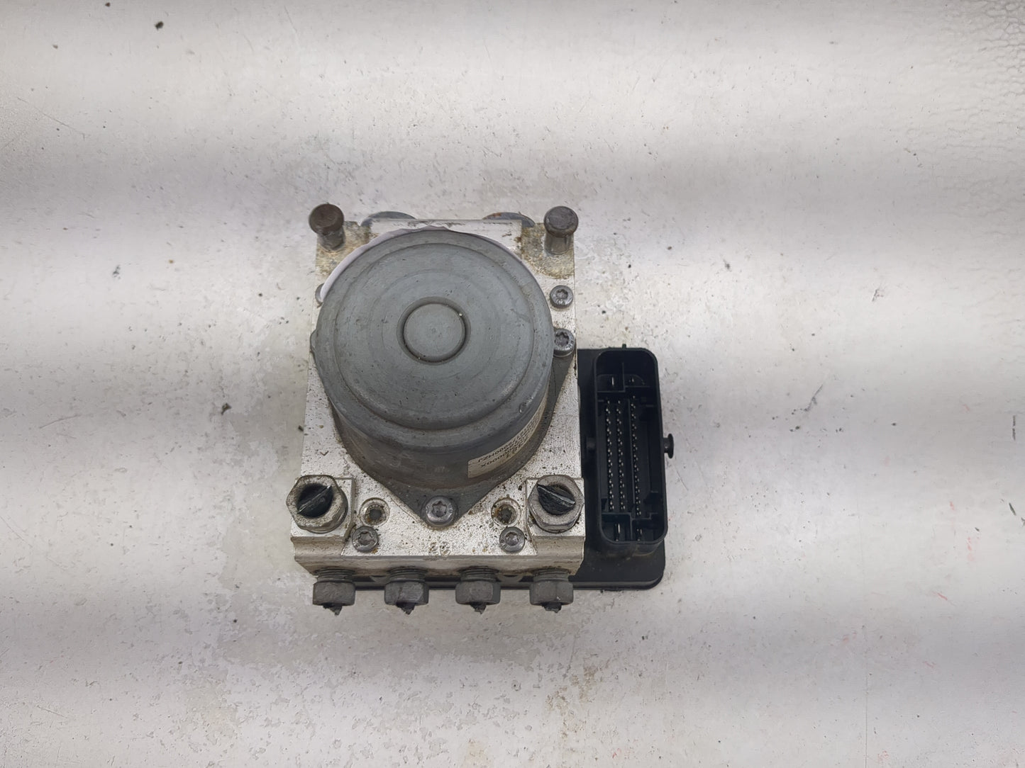 2021 Gmc Savana 2500 Van ABS Pump Control Module Replacement P/N:84575020 8511207, A028C319 Fits Fits 2018 2019 2020 OEM Use