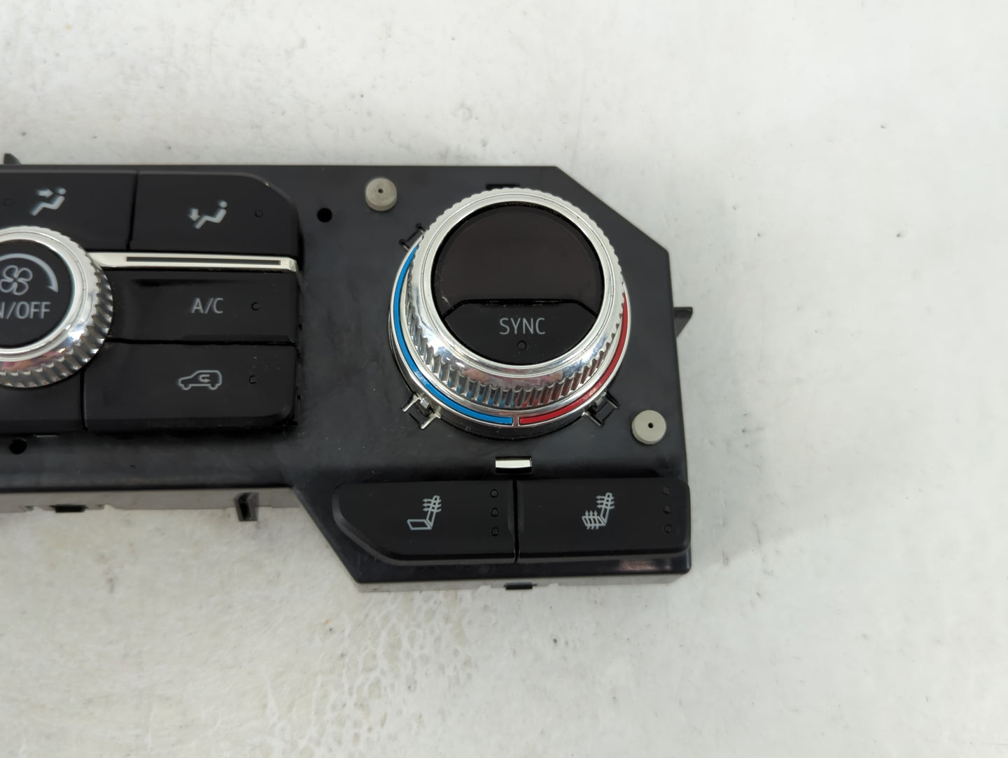 2021 Gmc Sierra 1500 Climate Control Module Temperature AC/Heater Replacement P/N:84692239 Fits Fits 2022 OEM Used Auto Part
