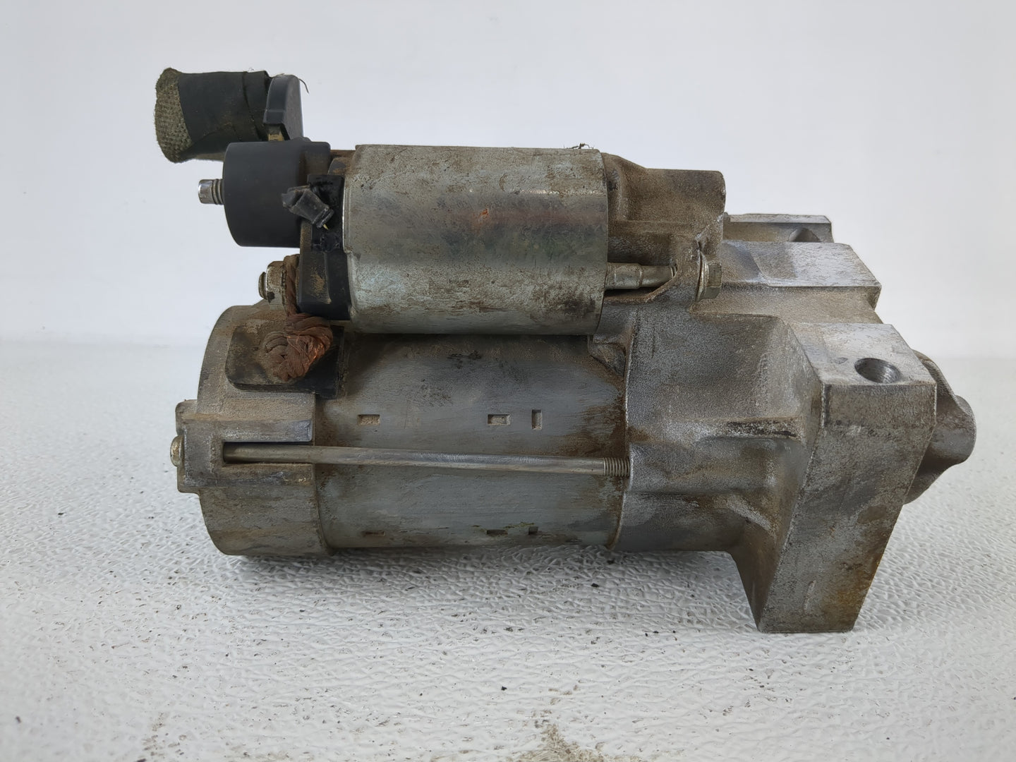 2019-2022 Gmc Sierra 1500 Car Starter Motor Solenoid OEM Fits Fits 2019 2020 2021 2022 OEM Used Auto Parts - Oemusedautopart