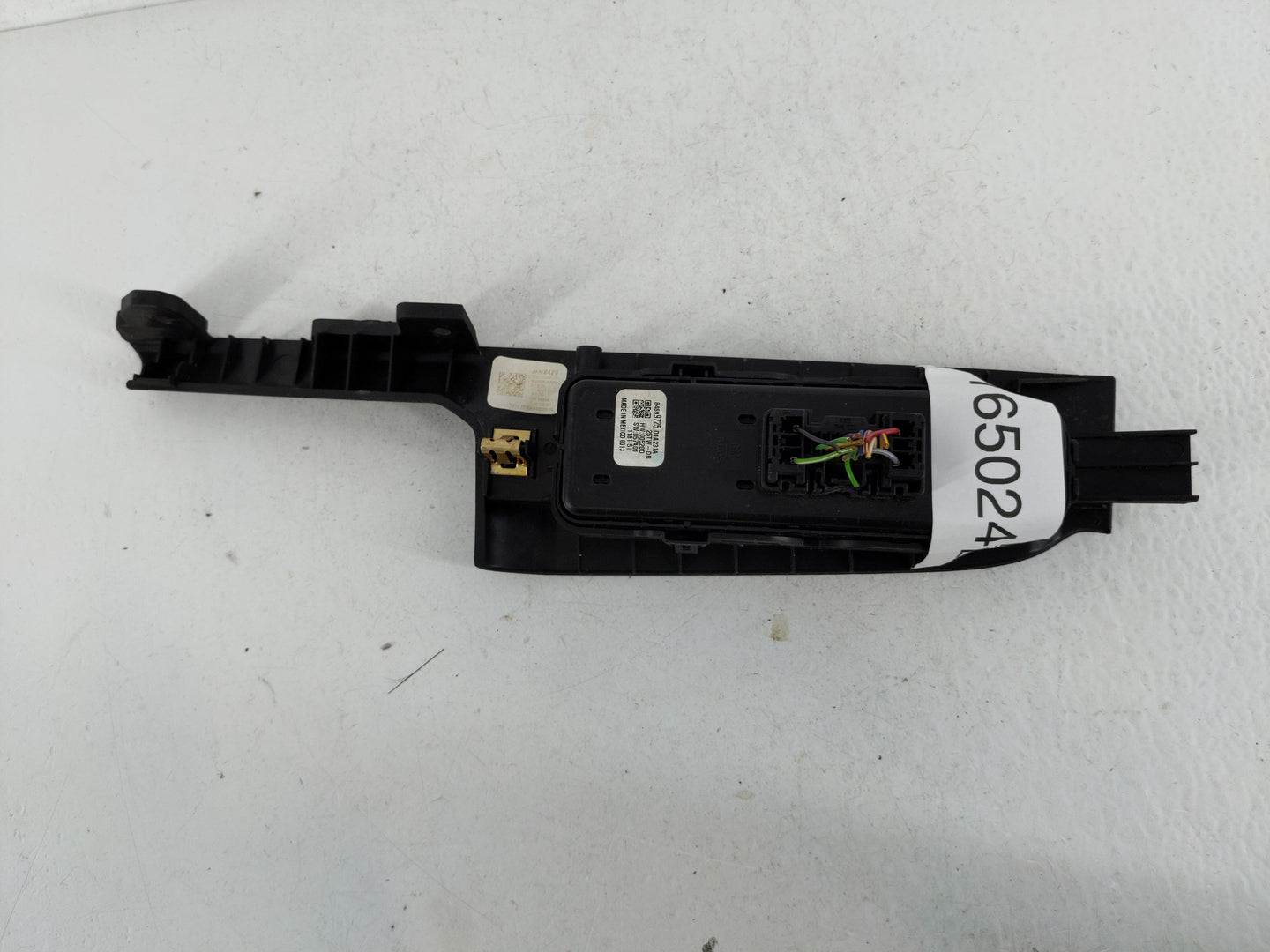 2019-2022 Gmc Sierra 1500 Master Power Window Switch Replacement Driver Side Left P/N:84699725 Fits OEM Used Auto Parts - Oe