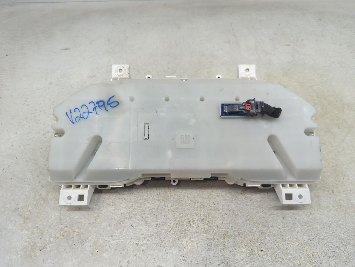 2021 Gmc Sierra 1500 Instrument Cluster Speedometer Gauges P/N:812610798 84960231 Fits OEM Used Auto Parts - Oemusedautopart