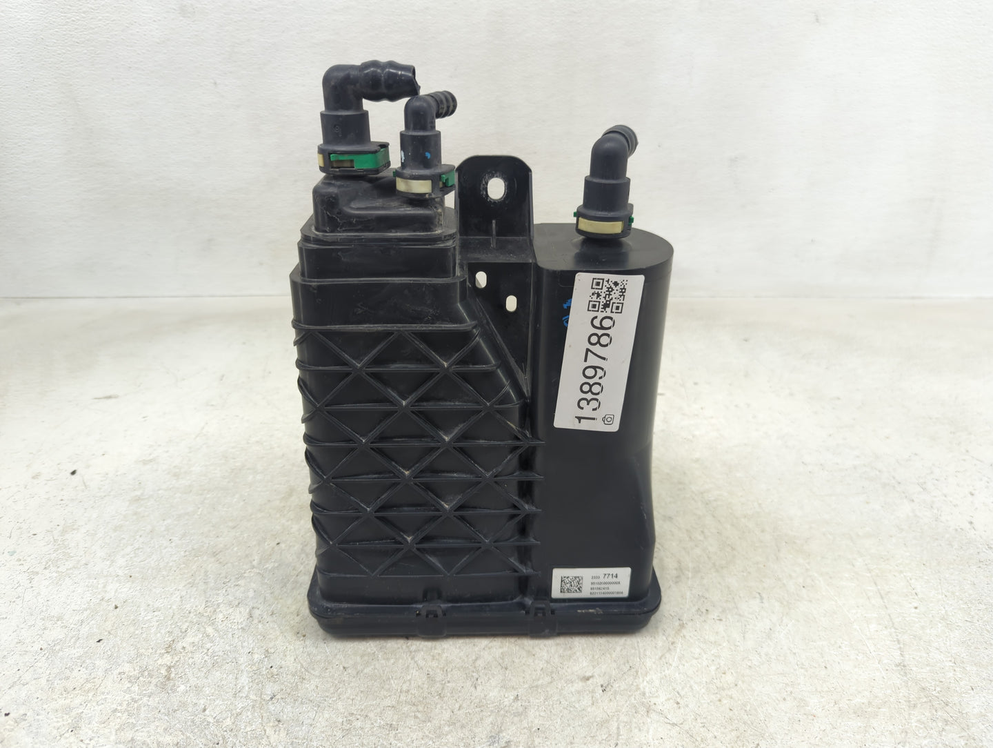 2021 Gmc Sierra 1500 Fuel Vapor Charcoal Canister - Oemusedautoparts1.com