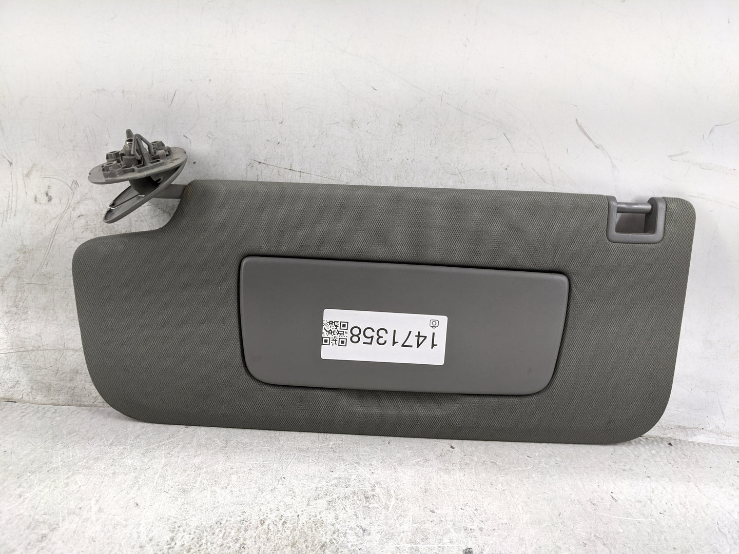 2019-2022 Gmc Sierra 1500 Sun Visor Shade Replacement Driver Left Mirror Fits Fits 2019 2020 2021 2022 OEM Used Auto Parts -