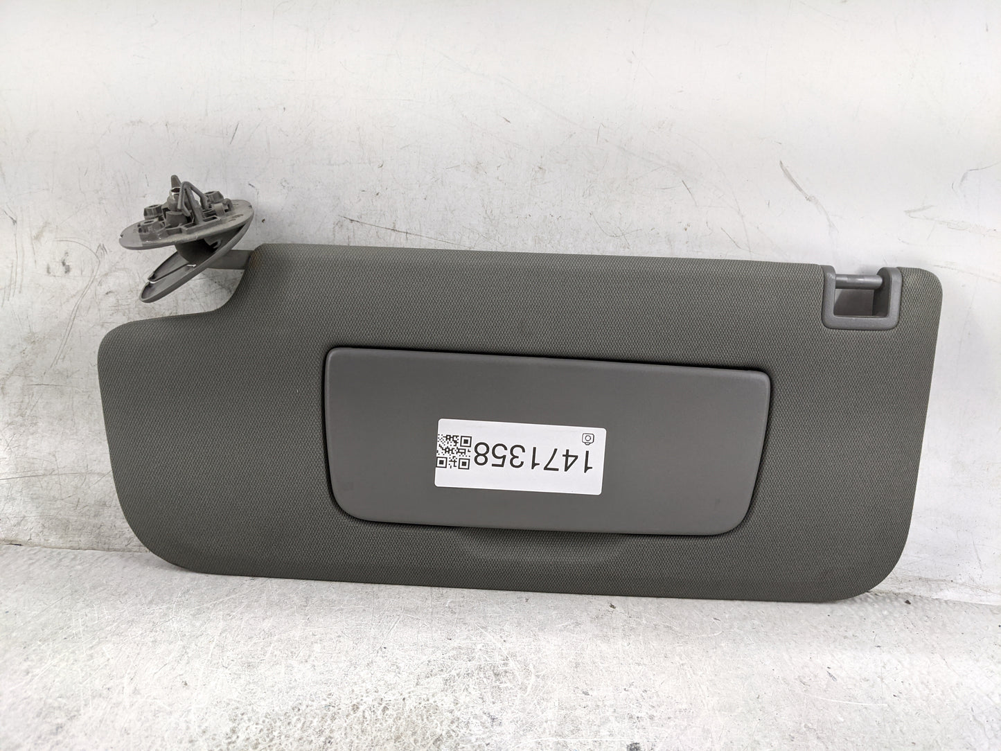 2019-2022 Gmc Sierra 1500 Sun Visor Shade Replacement Driver Left Mirror Fits Fits 2019 2020 2021 2022 OEM Used Auto Parts -