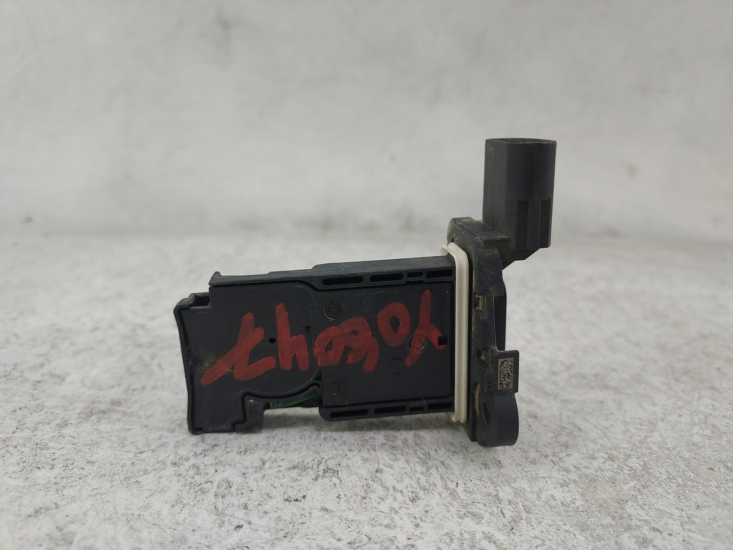 2019-2022 Gmc Sierra 1500 Mass Air Flow Meter Maf 1486384 - Oemusedautoparts1.com