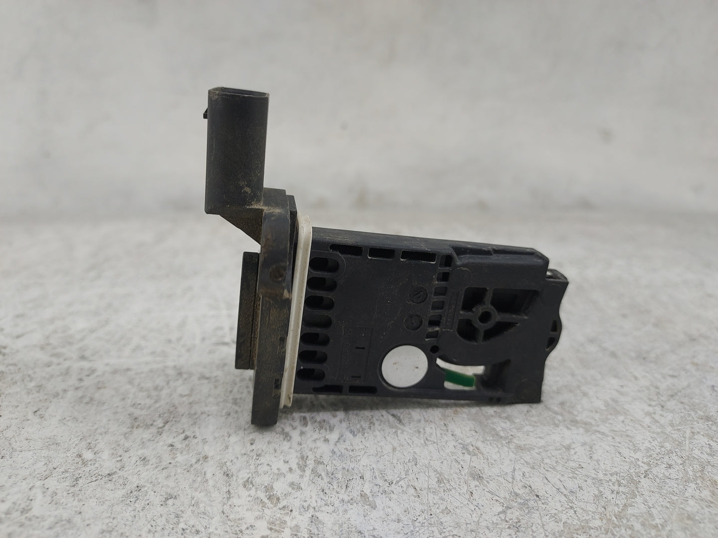 2019-2022 Gmc Sierra 1500 Mass Air Flow Meter Maf 1486384 - Oemusedautoparts1.com