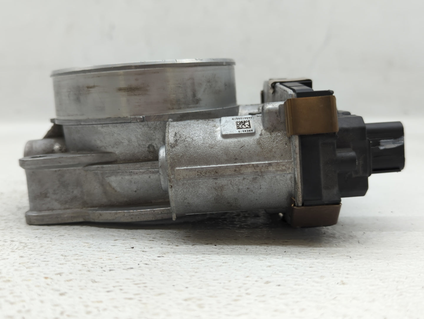 2014-2022 Gmc Sierra 1500 Throttle Body P/N:12678224 Fits Fits 2014 2015 2016 2017 2018 2019 2020 2021 2022 OEM Used Auto Pa