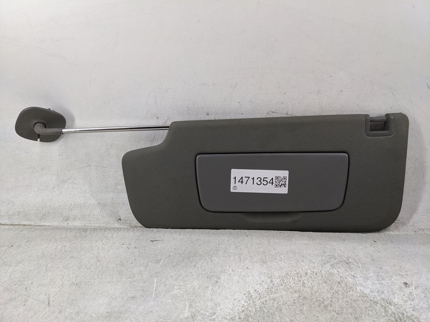 2020-2022 Gmc Sierra 2500 Sun Visor Shade Replacement Driver Left Mirror Fits Fits 2019 2020 2021 2022 OEM Used Auto Parts -
