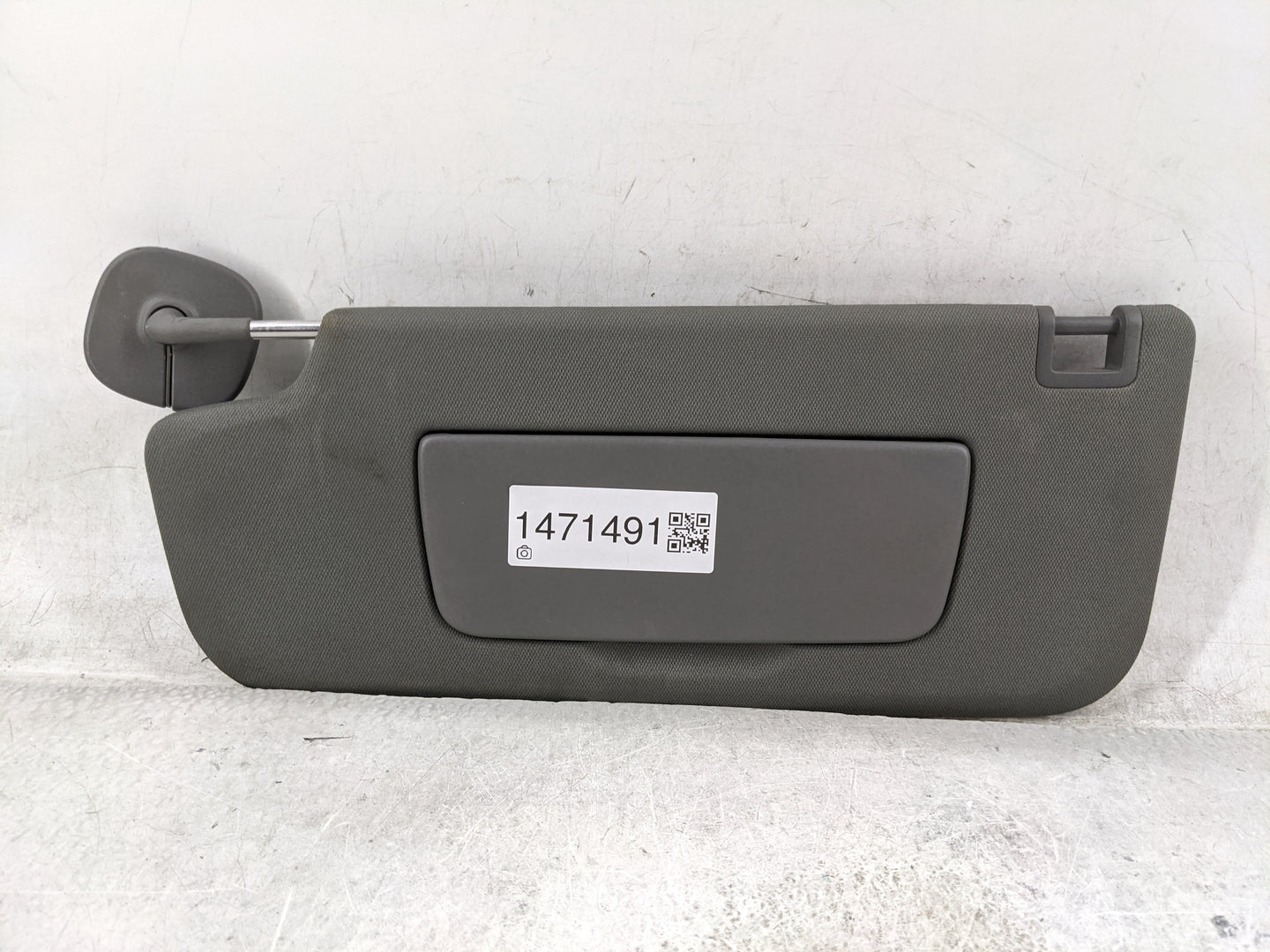 2020-2022 Gmc Sierra 3500 Sun Visor Shade Replacement Driver Left Mirror Fits Fits 2019 2020 2021 2022 OEM Used Auto Parts -