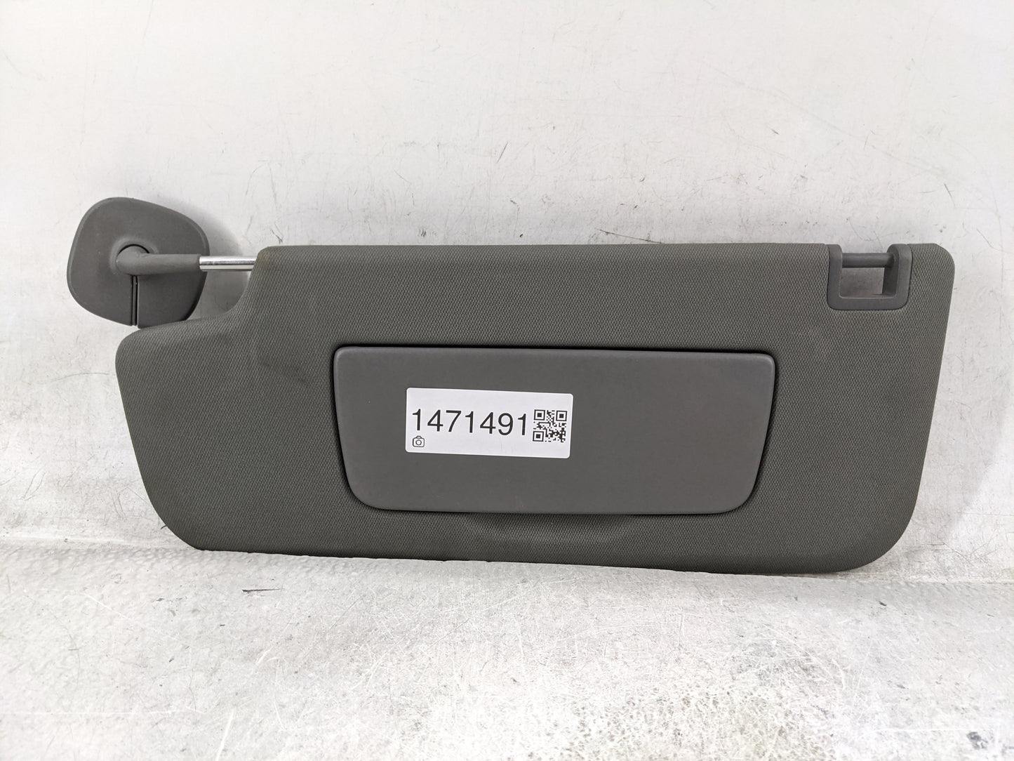 2020-2022 Gmc Sierra 3500 Sun Visor Shade Replacement Driver Left Mirror Fits Fits 2019 2020 2021 2022 OEM Used Auto Parts -