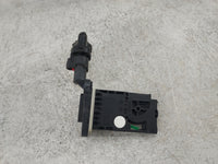 Gmc Sierra 3500 Mass Air Flow Meter Maf - Oemusedautoparts1.com