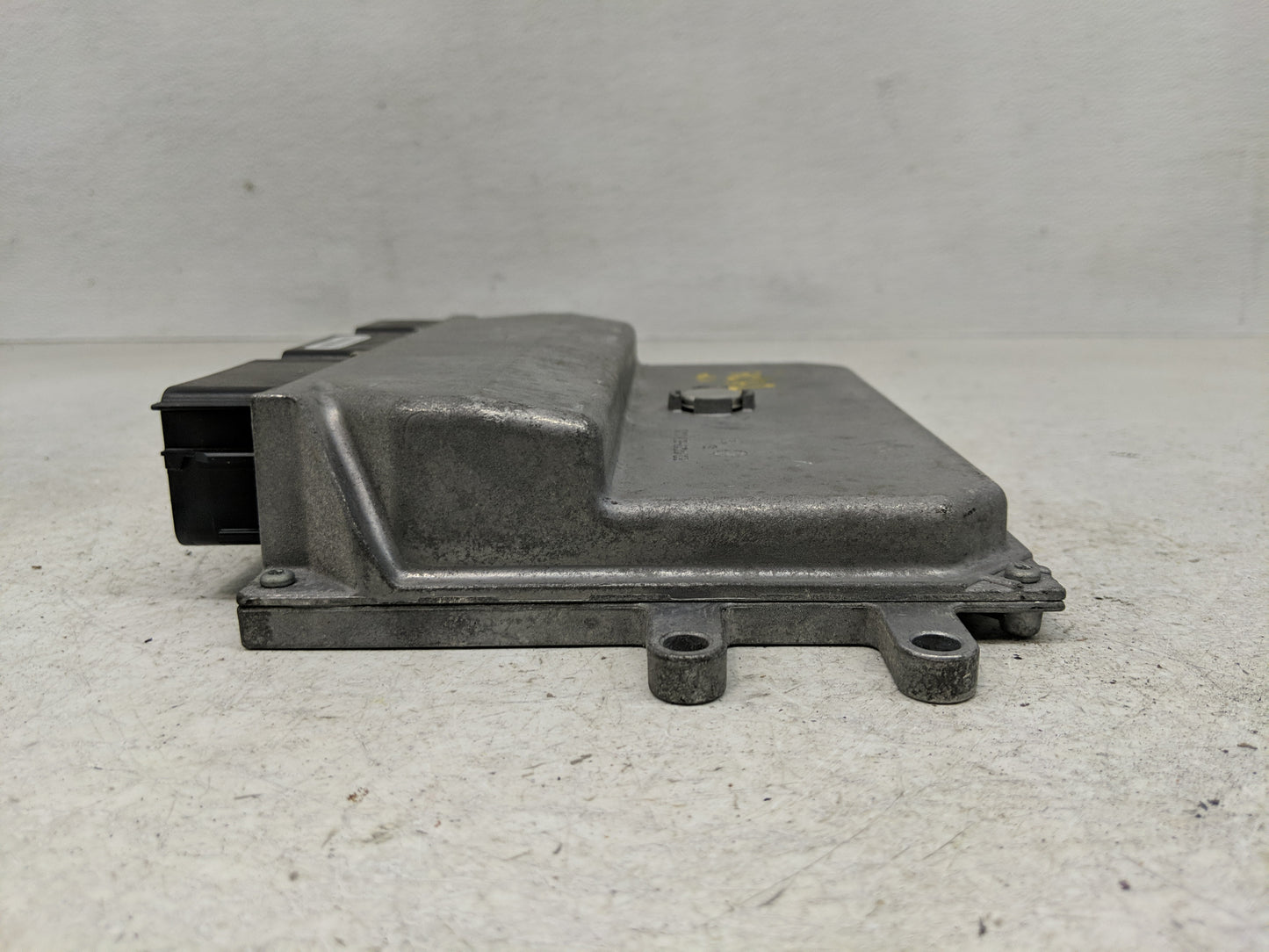 2020-2022 Gmc Terrain PCM Engine Control Computer ECU ECM PCU OEM P/N:6PXS9LAF68 DG9A-12B684-YA Fits Fits 2020 2021 2022 OEM