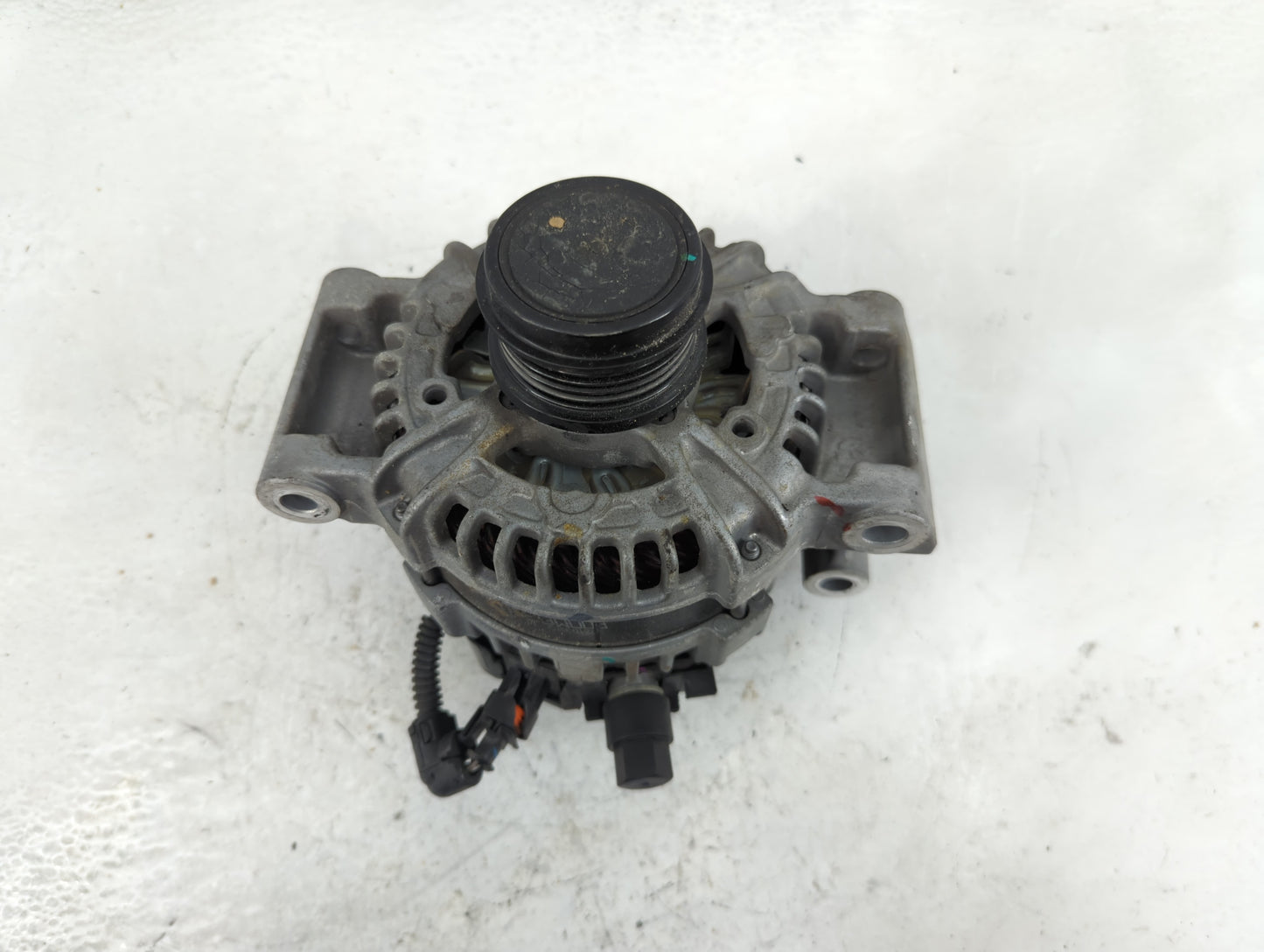 2018-2022 Gmc Terrain Alternator Replacement Generator Charging Assembly Engine OEM P/N:0126312191 Fits OEM Used Auto Parts 