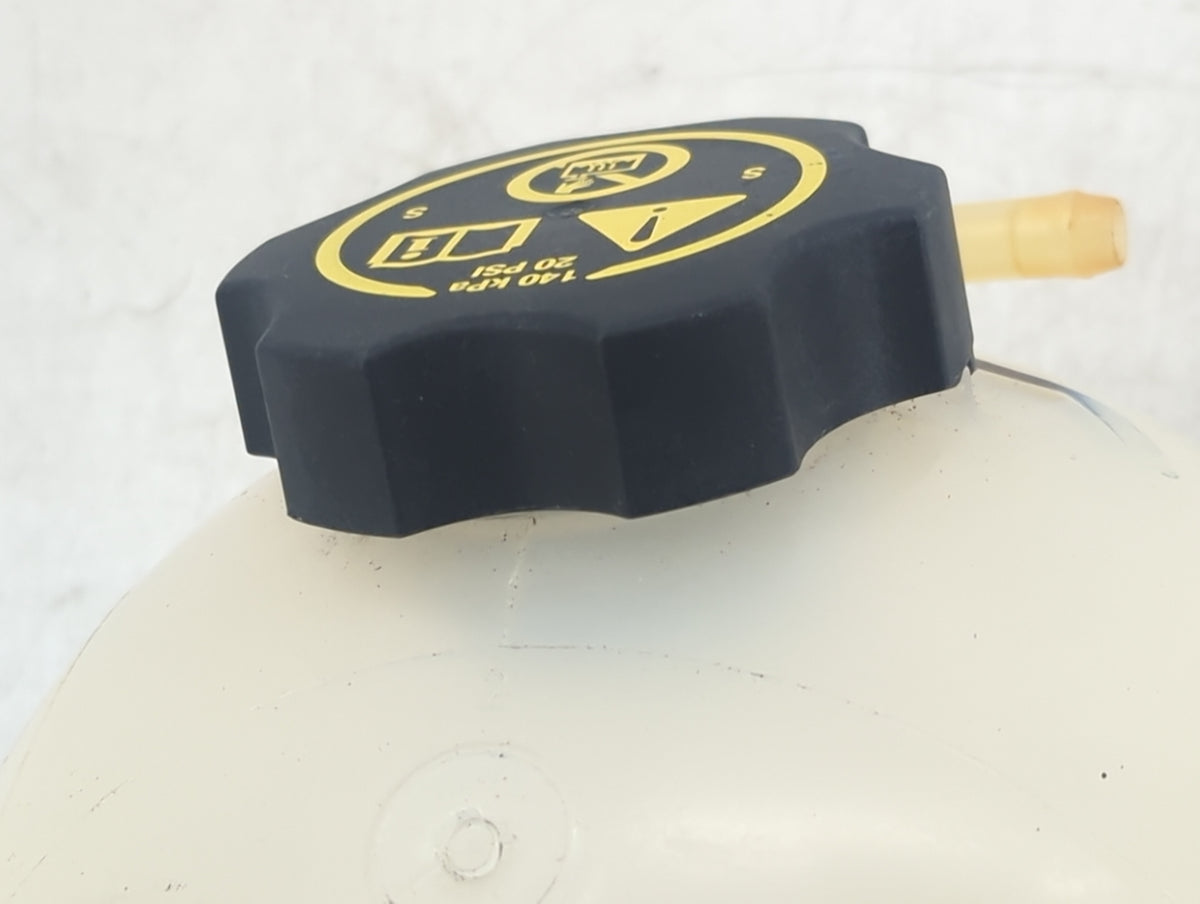 Gmc Terrain Radiator Coolant Overflow Expansion Tank Bottle 1449066 - Oemusedautoparts1.com