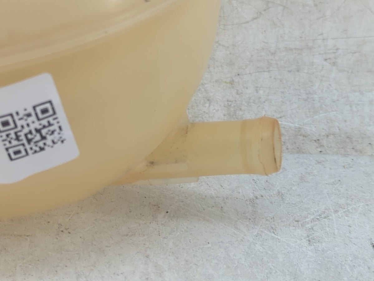 Gmc Terrain Radiator Coolant Overflow Expansion Tank Bottle 1449066 - Oemusedautoparts1.com