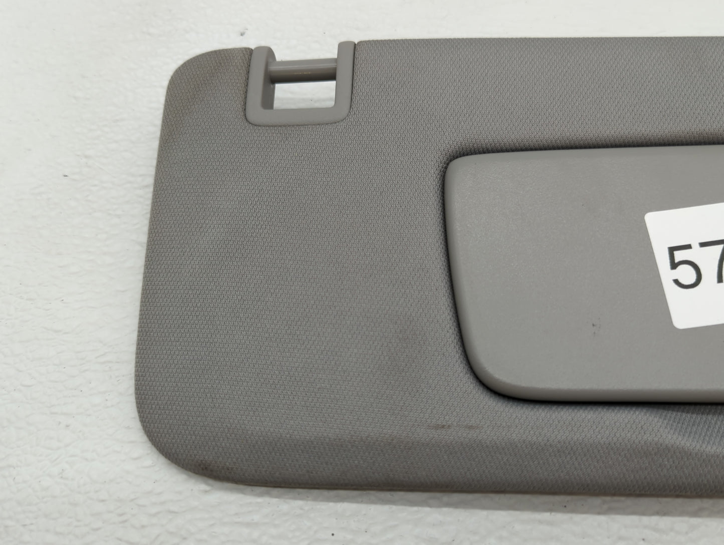 2021 Gmc Terrain Sun Visor Shade Replacement Driver Left Mirror Fits OEM Used Auto Parts - Oemusedautoparts1.com