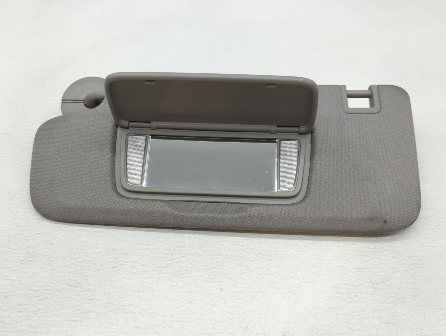 2021 Gmc Terrain Sun Visor Shade Replacement Passenger Right Mirror Fits OEM Used Auto Parts - Oemusedautoparts1.com
