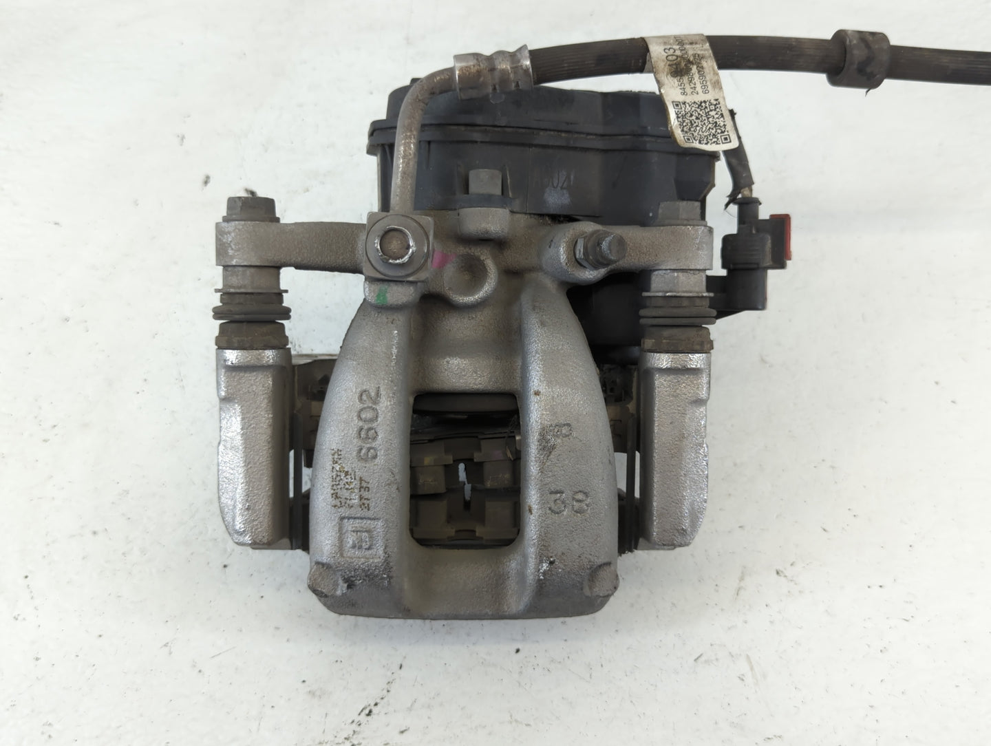 Gmc Terrain Front Driver Left Brake Caliper 677251 - Oemusedautoparts1.com