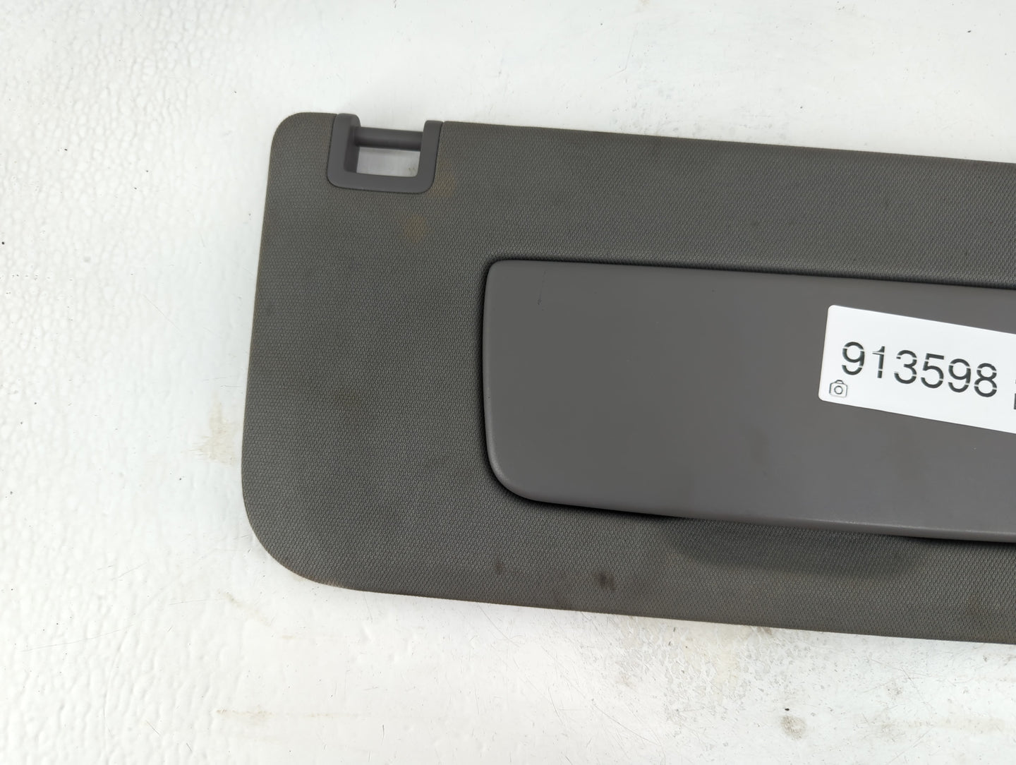 2021 Gmc Yukon Xl 1500 Sun Visor Shade Replacement Passenger Right Mirror Fits Fits 2019 2020 2022 OEM Used Auto Parts - Oem