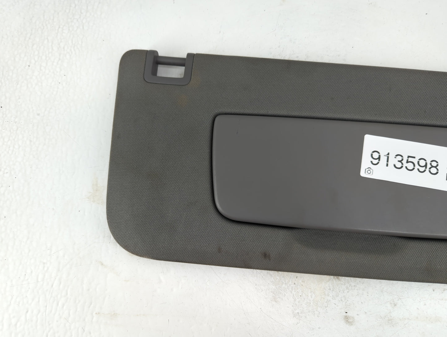 2021 Gmc Yukon Xl 1500 Sun Visor Shade Replacement Passenger Right Mirror Fits Fits 2019 2020 2022 OEM Used Auto Parts - Oem