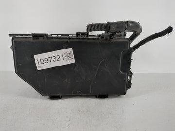 2021-2022 Honda Accord Fusebox Fuse Box Panel Relay Module P/N:50-TVA-A010 Fits Fits 2021 2022 OEM Used Auto Parts - Oemused