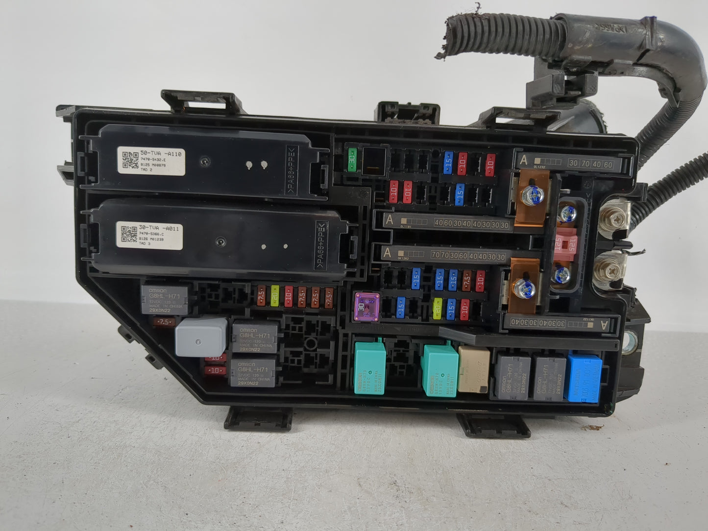 2021-2022 Honda Accord Fusebox Fuse Box Panel Relay Module P/N:50-TVA-A010 Fits Fits 2021 2022 OEM Used Auto Parts - Oemused