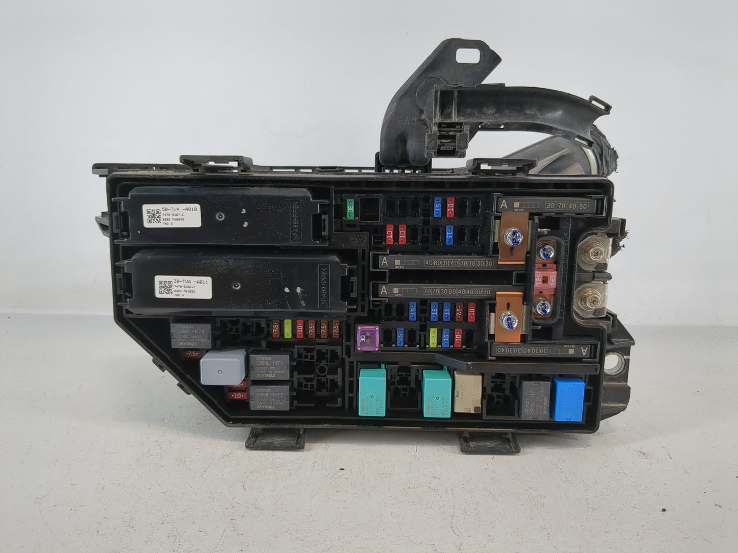 2021-2022 Honda Accord Fusebox Fuse Box Panel Relay Module P/N:50-YVA-A010 Fits Fits 2021 2022 OEM Used Auto Parts - Oemused