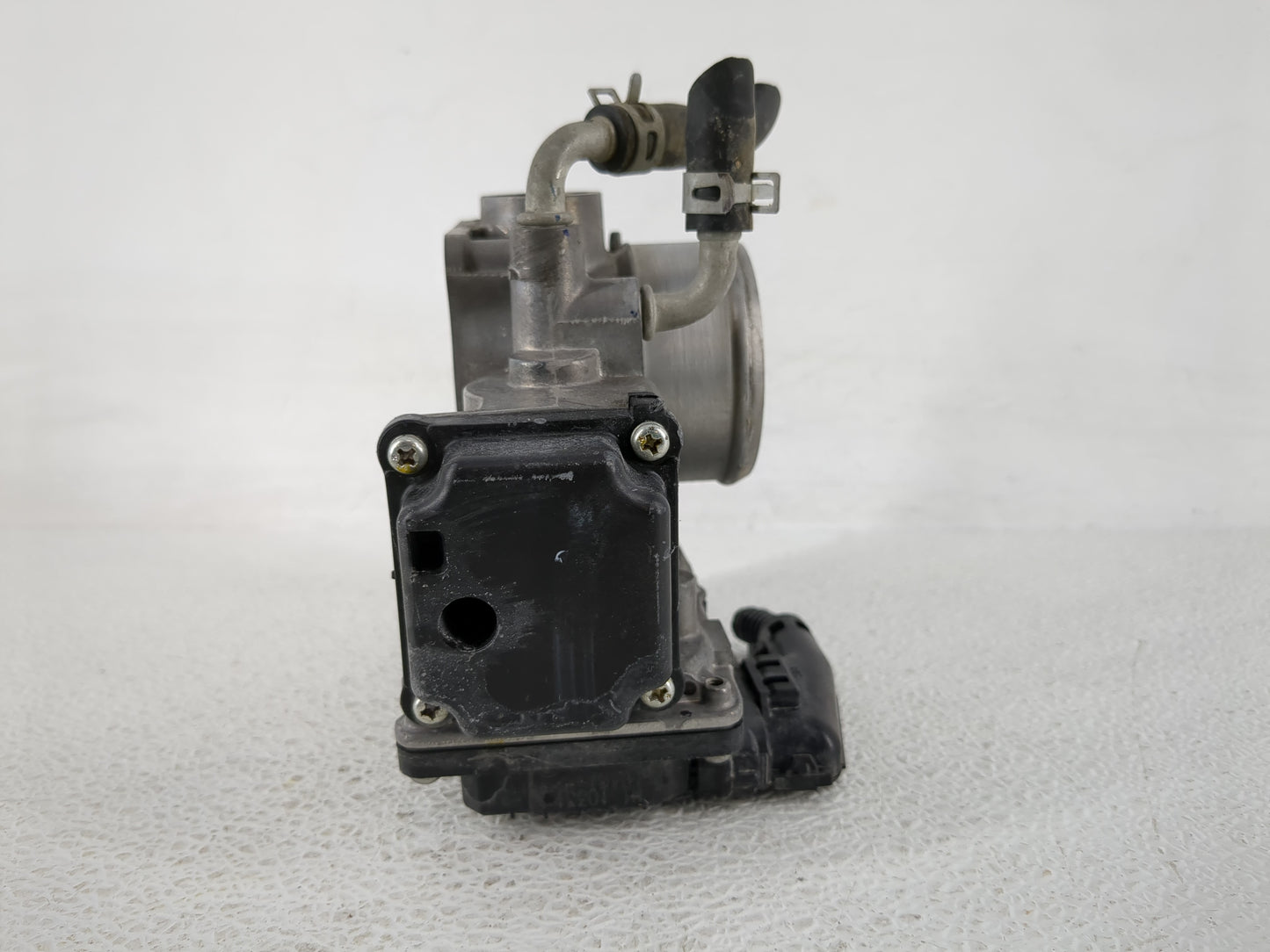 2018-2022 Honda Accord Throttle Body P/N:M22858312085 GMG9A Fits Fits 2016 2017 2018 2019 2020 2021 2022 OEM Used Auto Parts