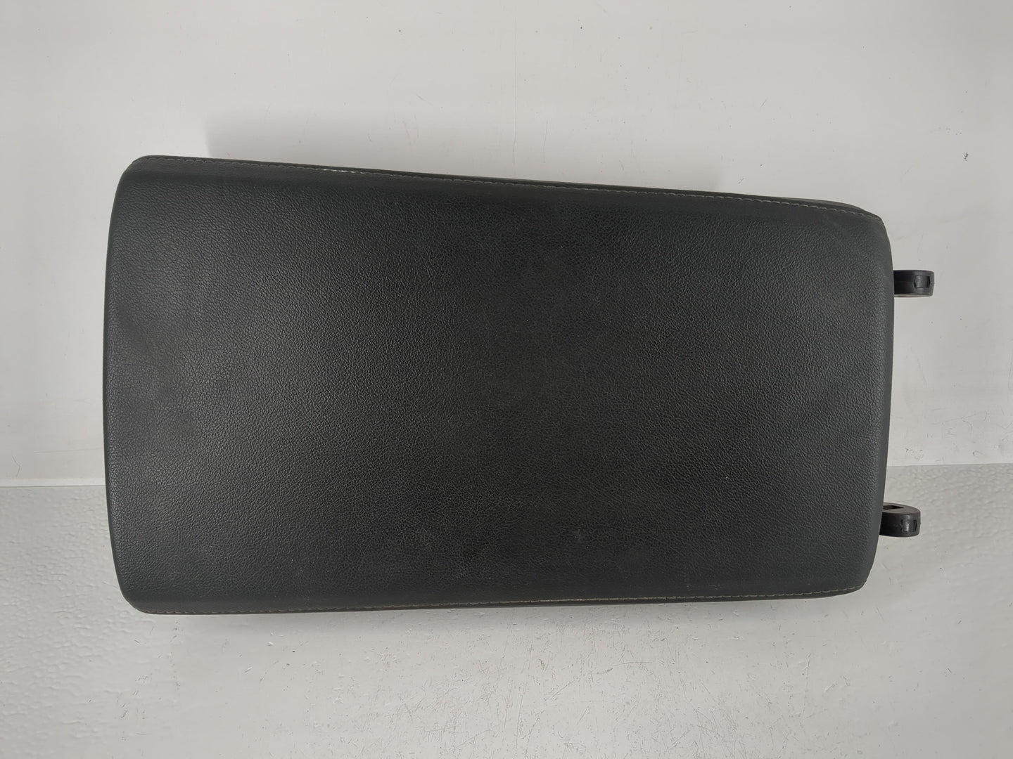2021-2022 Honda Accord Center Console Armrest Cover Lid Fits Fits 2021 2022 OEM Used Auto Parts - Oemusedautoparts1.com