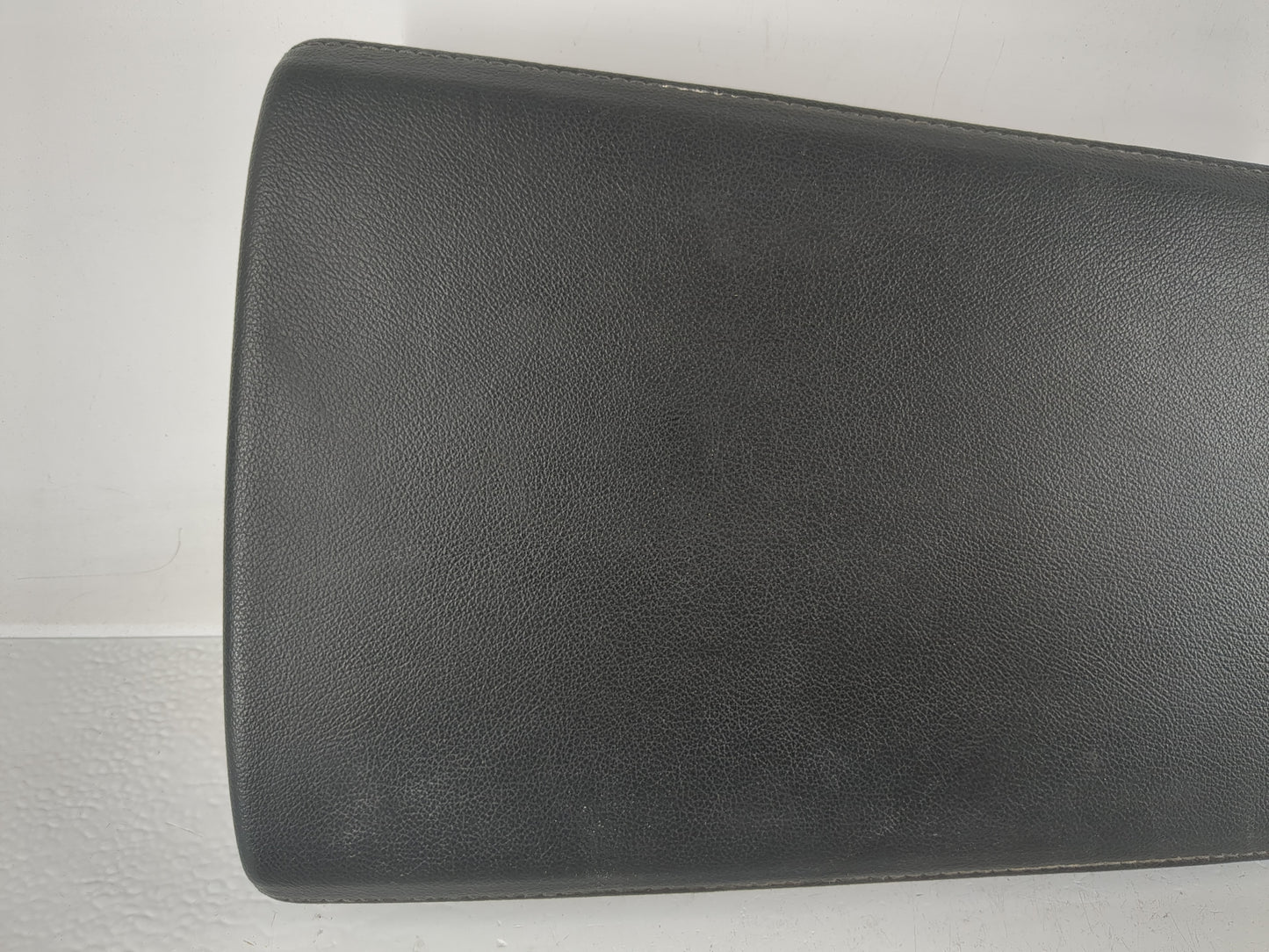 2021-2022 Honda Accord Center Console Armrest Cover Lid Fits Fits 2021 2022 OEM Used Auto Parts - Oemusedautoparts1.com