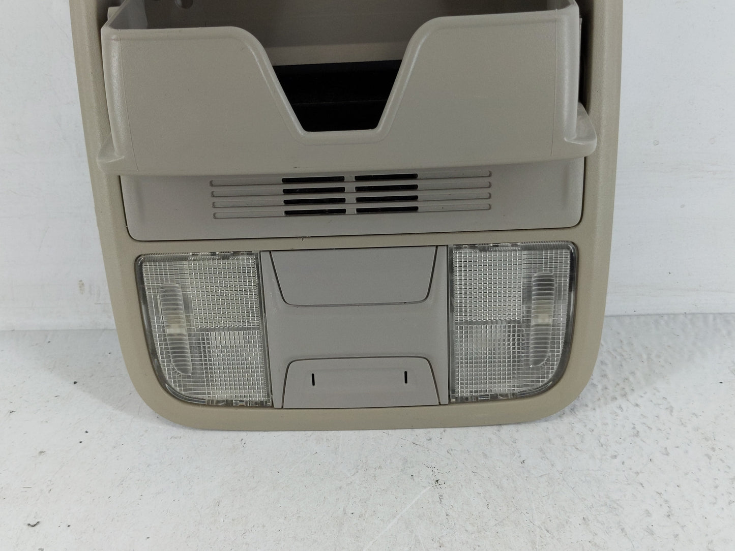 2021 Honda Accord Overhead Roof Console 1168344 - Oemusedautoparts1.com