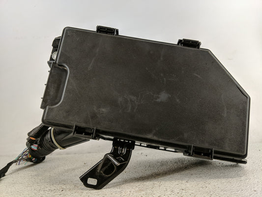 2021-2022 Honda Accord Fusebox Fuse Box Panel Relay Module P/N:7470-5366 7470-5432 Fits Fits 2021 2022 OEM Used Auto Parts -