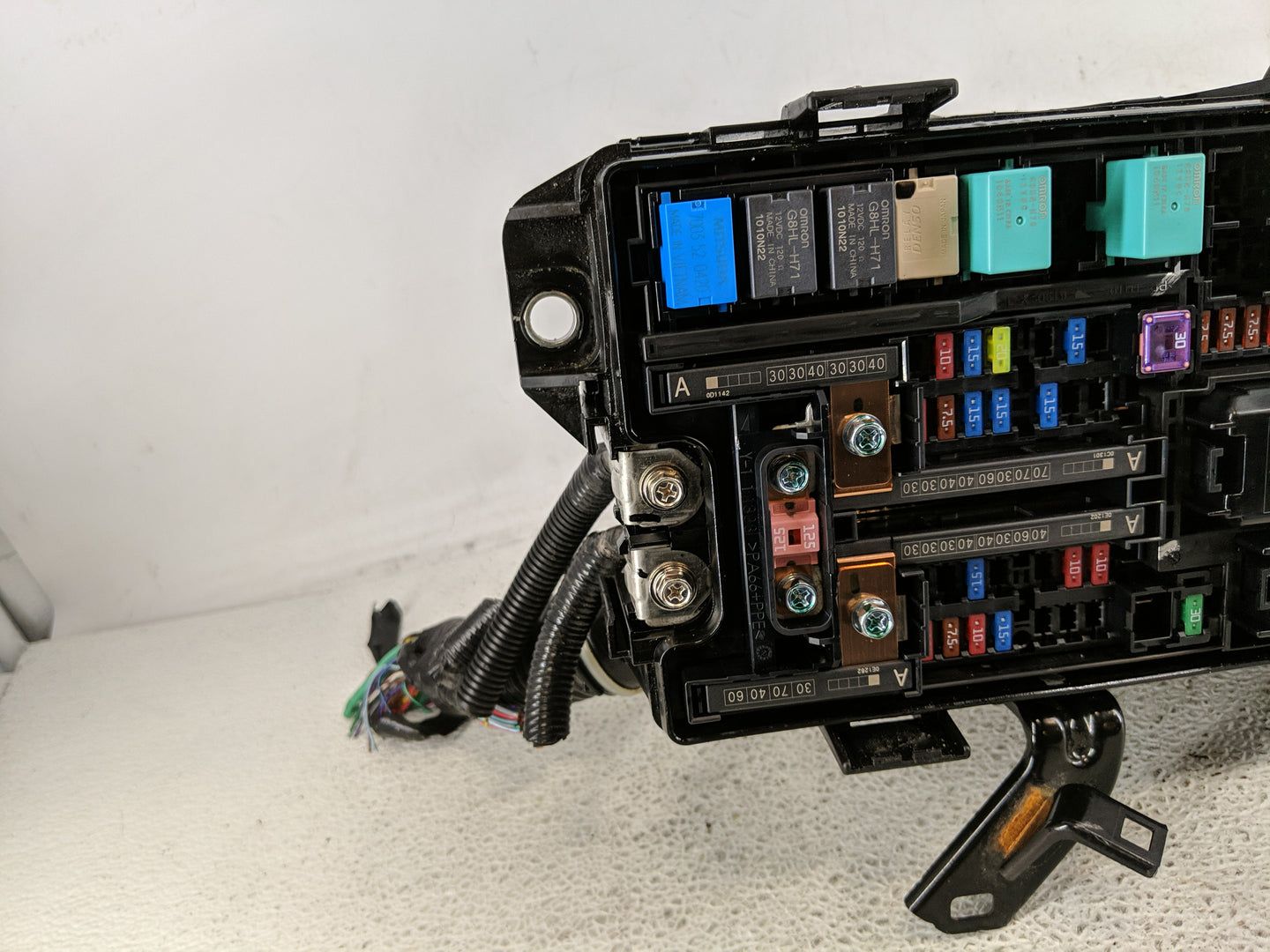 2021-2022 Honda Accord Fusebox Fuse Box Panel Relay Module P/N:7470-5366 7470-5432 Fits Fits 2021 2022 OEM Used Auto Parts -