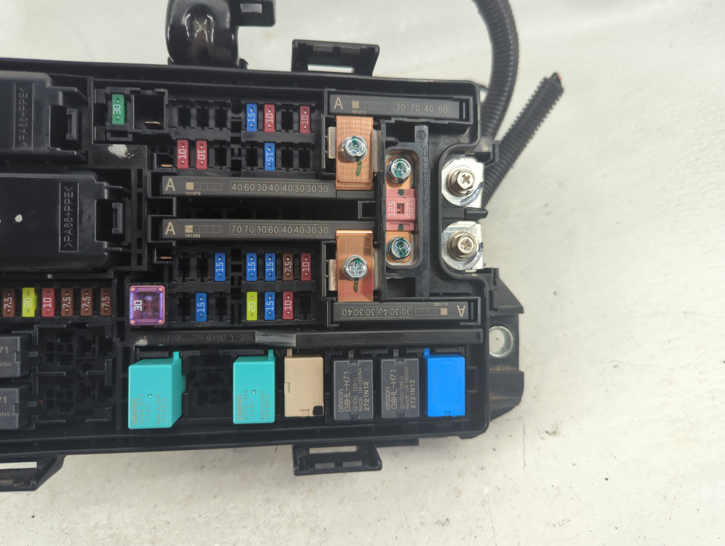 2021-2022 Honda Accord Fusebox Fuse Box Panel Relay Module Fits Fits 2021 2022 OEM Used Auto Parts - Oemusedautoparts1.com