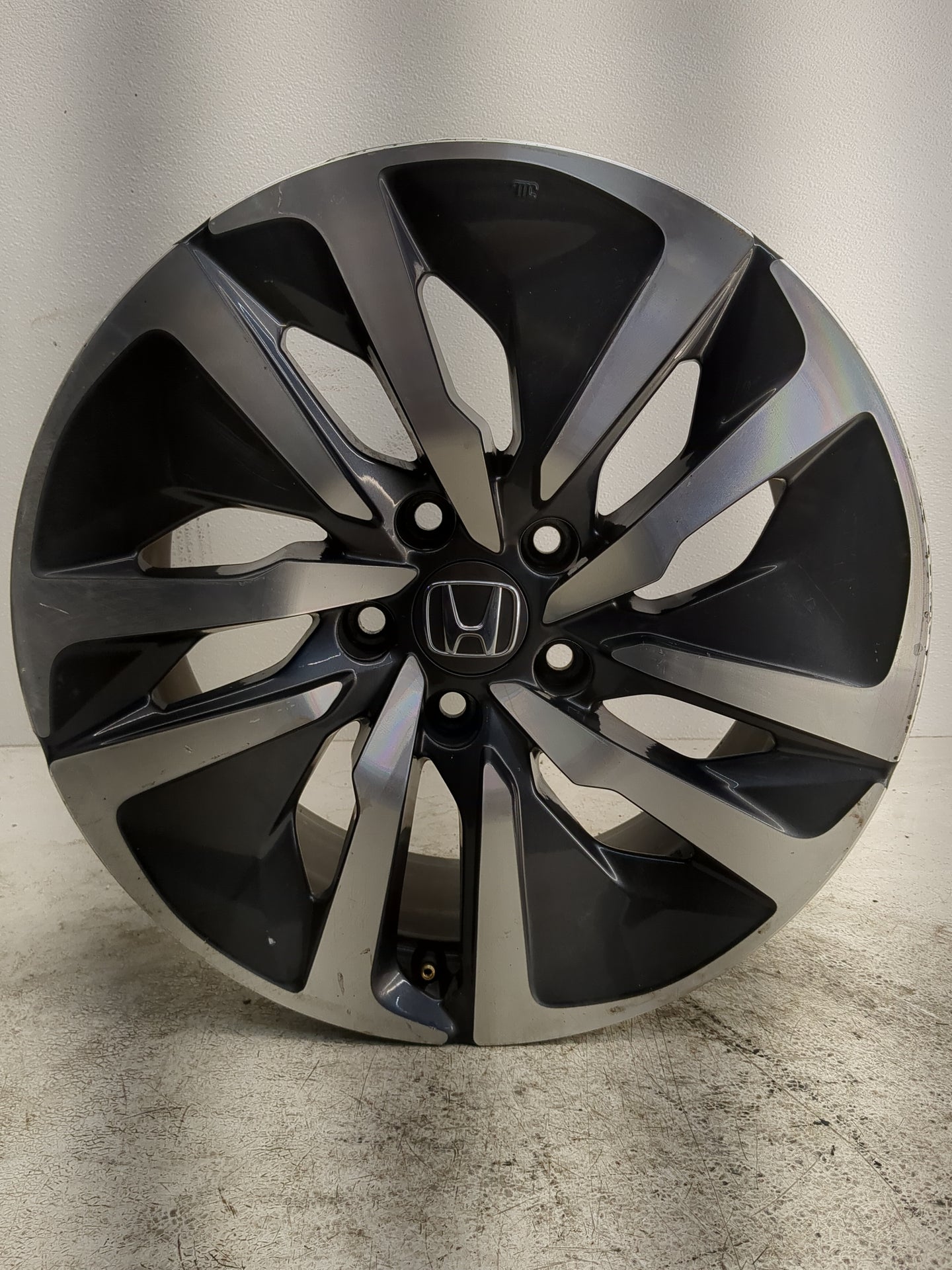 2018-2022 Honda Accord Oem Wheel Rim - Oemusedautoparts1.com