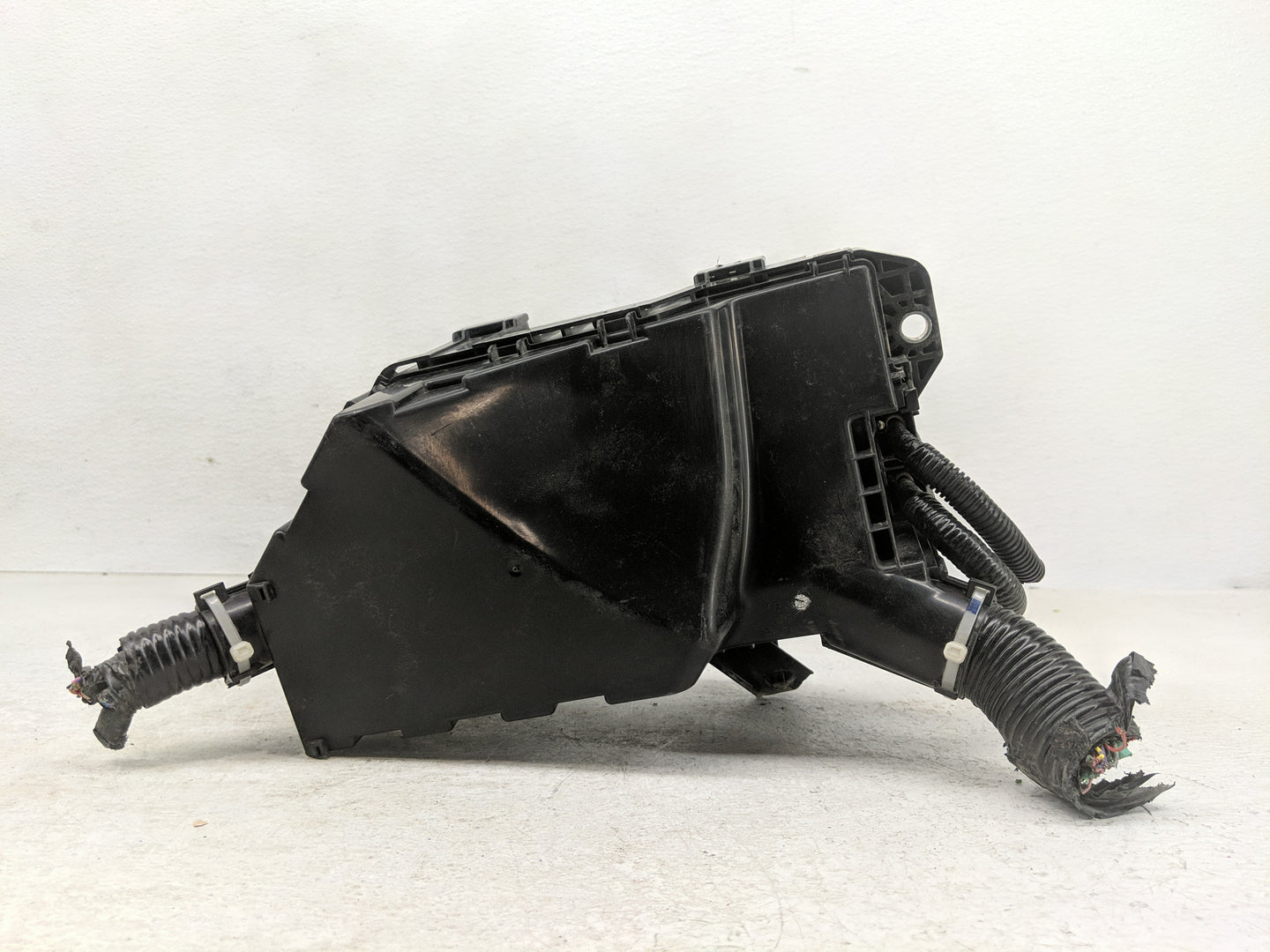 2021-2022 Honda Accord Fusebox Fuse Box Panel Relay Module P/N:PP-TD10 Fits Fits 2021 2022 OEM Used Auto Parts - Oemusedauto